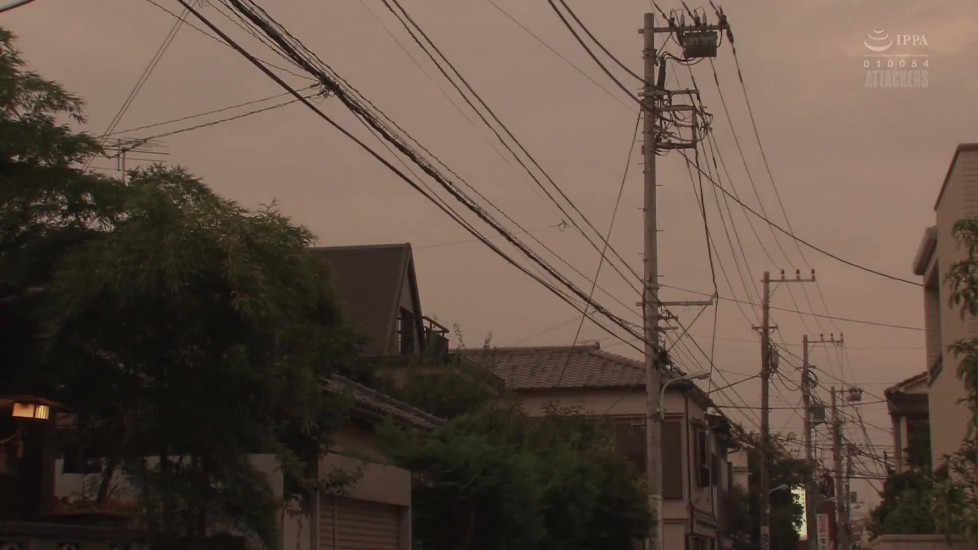 ATID_585_若宮穂乃_想回到那時候 被所愛的老公以外的男人們欺負了的嫩妻