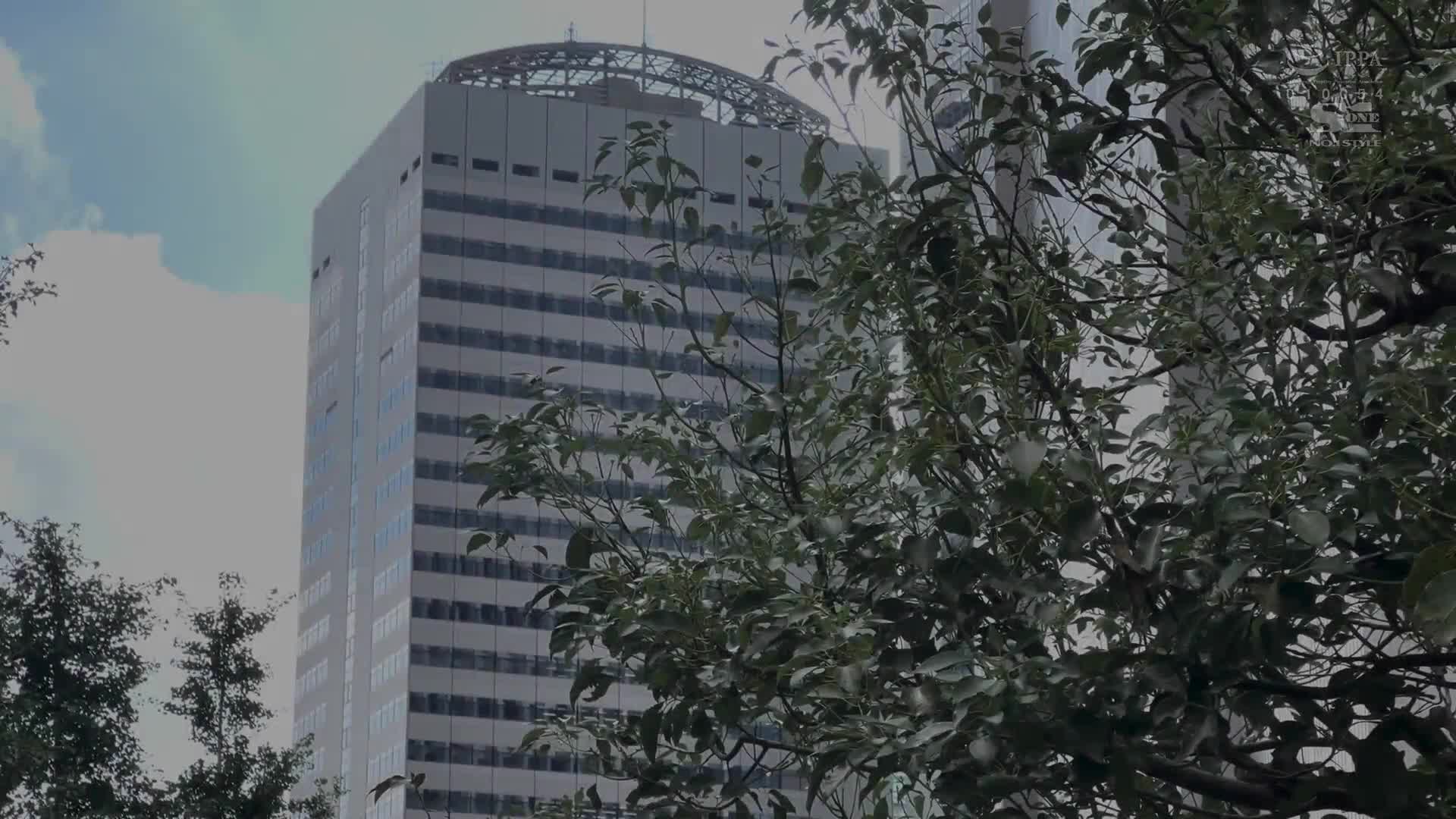 SONE_105_望月つぼみ_在出差地點竟然和不可靠的上司同房間…爛醉了之後被欺負NTR，用絕倫肉棒絕頂墮落