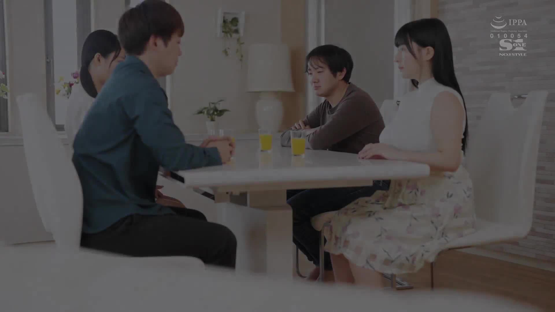 SSIS_960_桃果あかり_「我的胸部比較舒服哦」因為我脫單而嫉妒的女性好友以無罩奶子數度朝我睡來